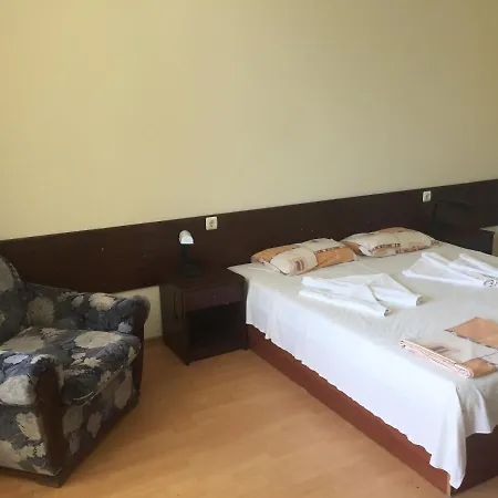 Хотел Каварна Hotel